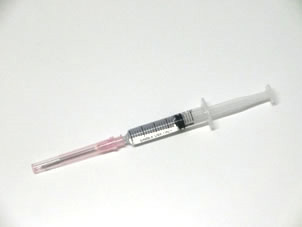 可将大蒜素注射液加入到营养点滴中一同进行注射