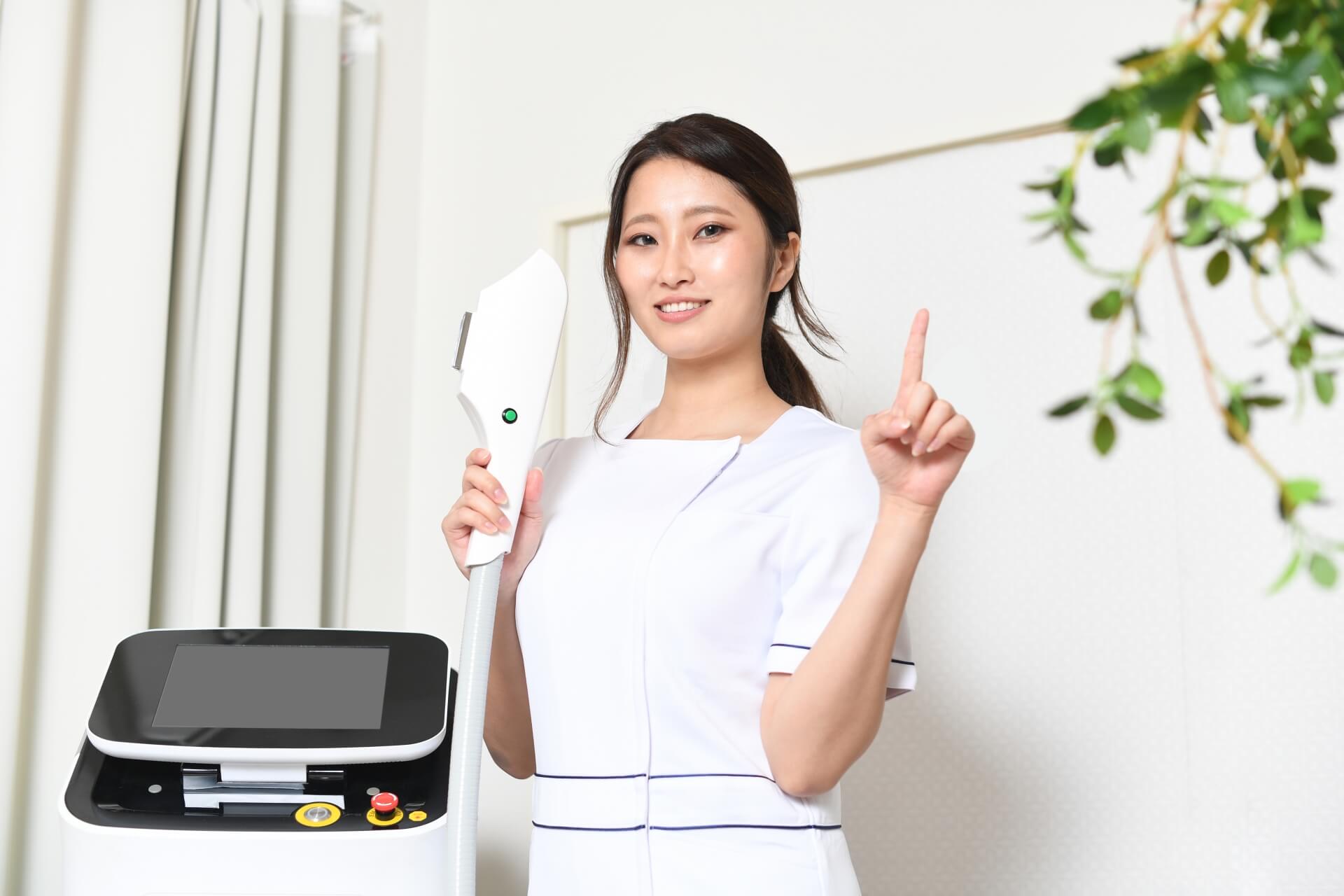 クリニックと家庭用のシミ取りレーザーの違い