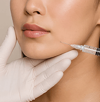 注射で気軽に施術を受けられる