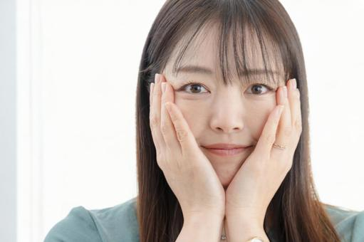 【目の下のしわがなくなった】目の下のしわを改善する方法