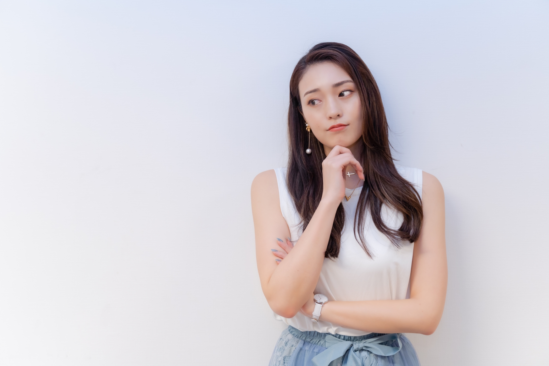 痩せてるのに二重顎？原因や骨格タイプ、セルフケアや美容医療による改善方法まで徹底解説